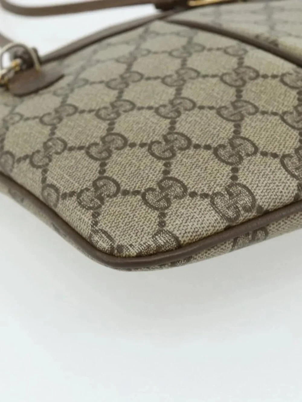 GUCCI GG Supreme Shoulder Bag PVC Beige Gold 904 02 047 Auth